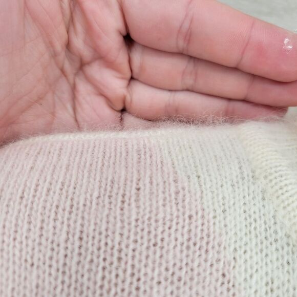 Diversity Vintage Women's Argyle Turtleneck Sweater Lambswool Angora - Picture 3 of 12